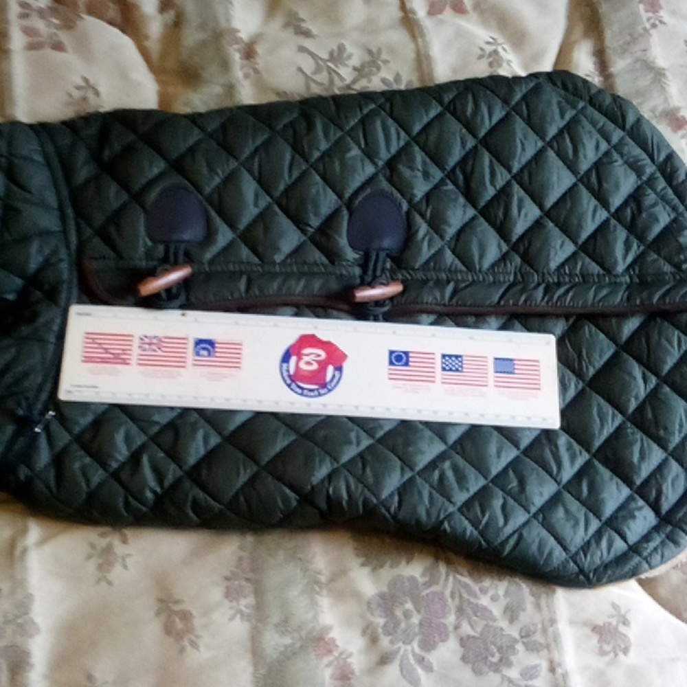 Nautica Pet Quilted Jacket in Green with hood size medium To Largep - Picture 8 of 8